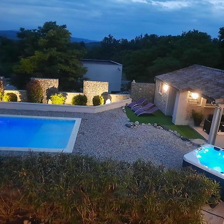 Le Cocon Villa Lussas Bagian luar foto